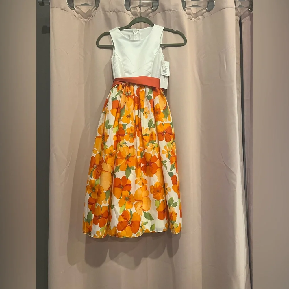 David's Bridal Floral Orange and White Child's Dress - Picture 4 of 4
